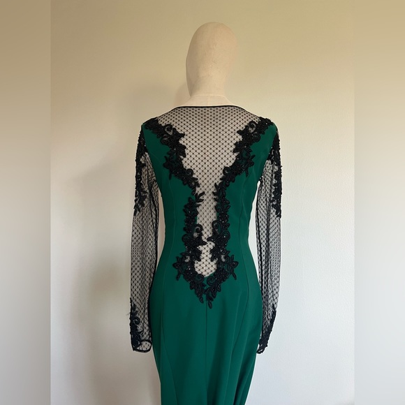 New beautiful evening dress,long dress with open back, crystals,lace,long sleeve - Picture 6 of 7